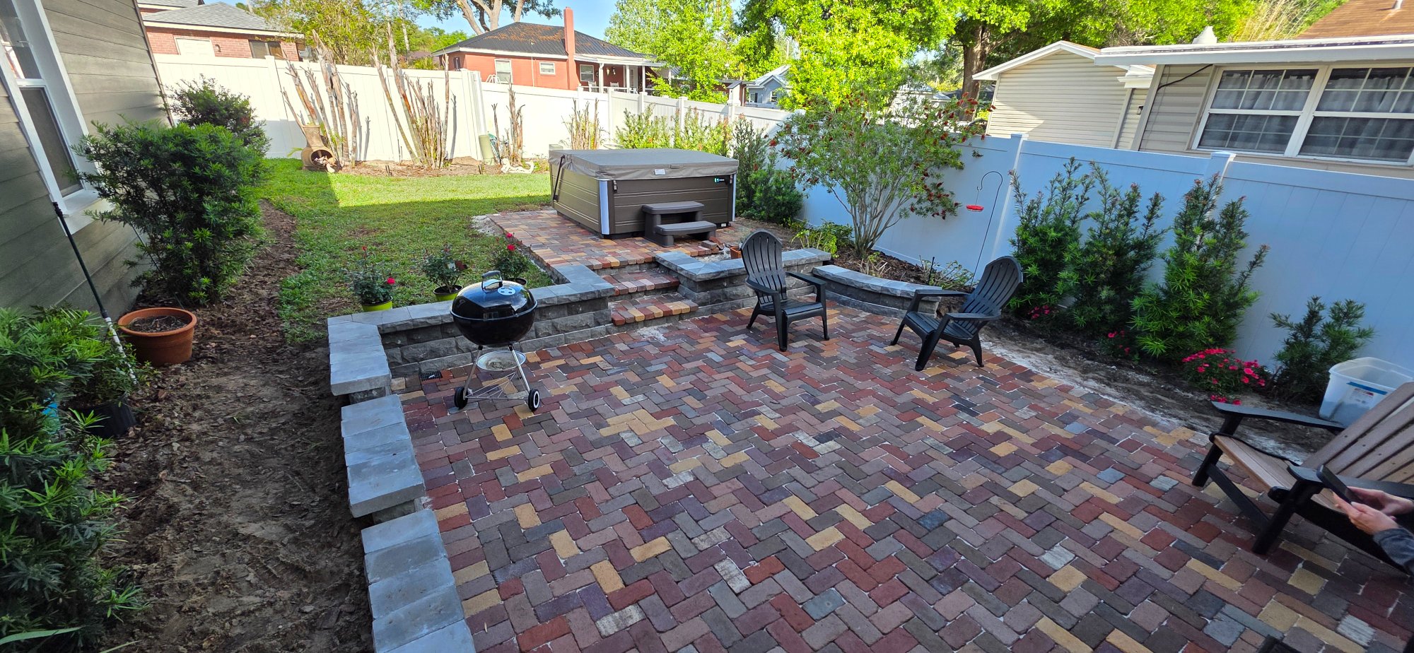 Residential paver patio